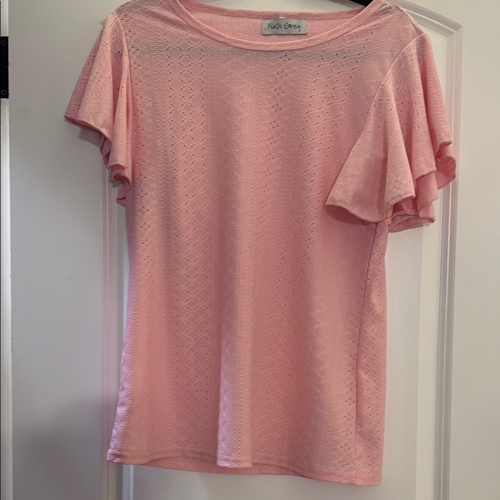 Excellent condition Nash Grey Eyelet pink top.